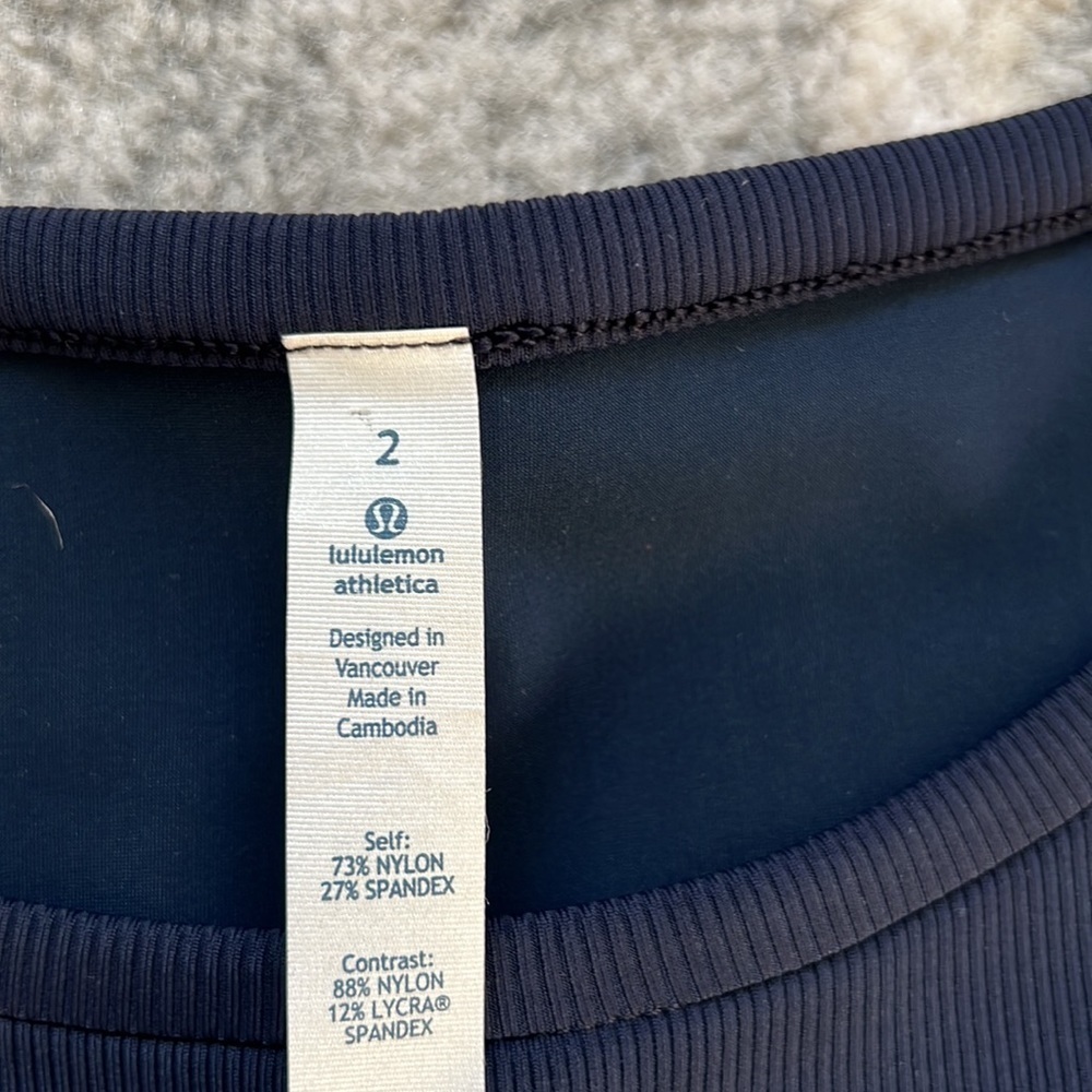 Lululemon Out Of This World Long Sleeve - Picture 5 of 8